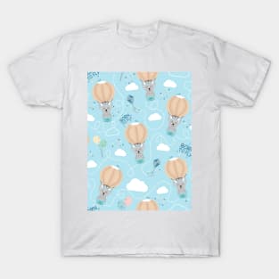 Born to fly bunny blue background T-Shirt